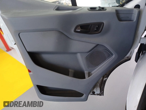 2018 Ford Transit with VIN 1FTYE1YM8JKB52177, listed as a IAAI auction lot 42564689 with 169,859 mi miles and . Bid and sale history available at DreamBid. Image 4.