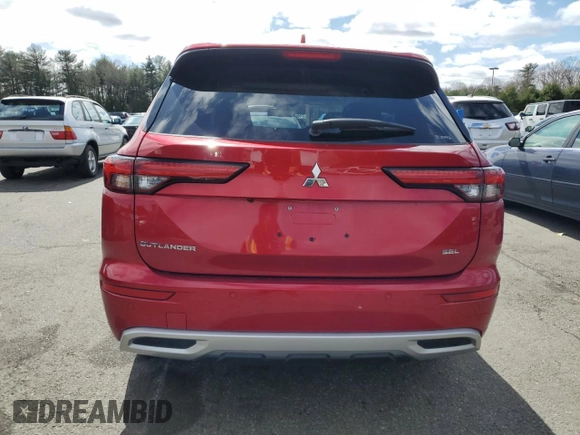 2024 Mitsubishi Outlander SEL z VIN JA4J4WA8XRZ024731, wystawiony jako Copart lot #50208525 z przebiegiem 11 843 mil mil oraz Szkoda całkowita • Salvage title. Historia ofert i sprzedaży dostępna na DreamBid. Obrazek 6.