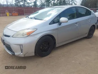 2013 Toyota Prius One with VIN JTDKN3DU0D5632336, listed as a IAAI auction lot 41510457 with 152,943 mi miles. Bid and sale history available at carsss.com. Image 2.