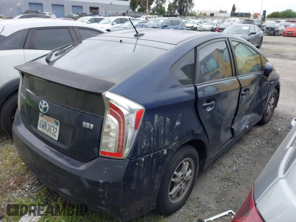 2012 Toyota Prius One with VIN JTDKN3DU2C1548699, listed as a IAAI auction lot 41920367 with 329,812 mi miles. Bid and sale history available at carsss.com. Image 4.