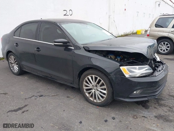 2015 Volkswagen Jetta Sedan 1.8T Sport with VIN 3VWD17AJXFM351760, listed as a IAAI auction lot 41338466 with 178,297 mi miles. Bid and sale history available at carsss.com. Image 1.