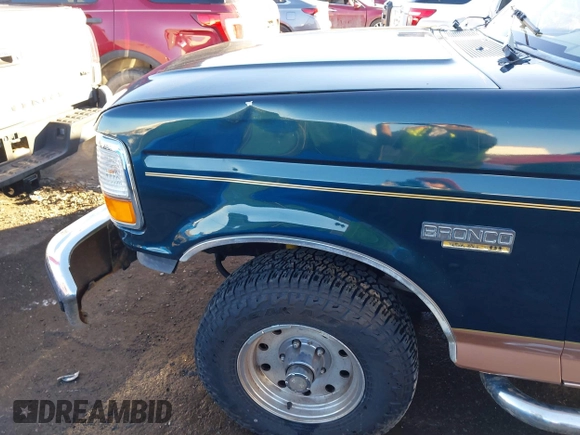 1994 Ford Bronco Custom with VIN 1FMEU15H7RLA10742, listed as a IAAI auction lot 41395473 with 122,604 mi miles and . Bid and sale history available at DreamBid. Image 6.