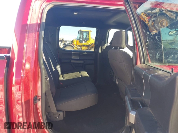 2018 Ford F-150 XL with VIN 1FTFW1EG3JKG07472, listed as a IAAI auction lot 41252582 with 138,106 mi miles and . Bid and sale history available at carsss.com. Image 8.