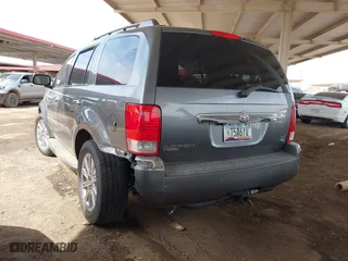 2008 Chrysler Aspen Limited with VIN 1A8HX58248F118670, listed as a IAAI auction lot 41897070 with 184,385 mi miles. Bid and sale history available at carsss.com. Image 3.