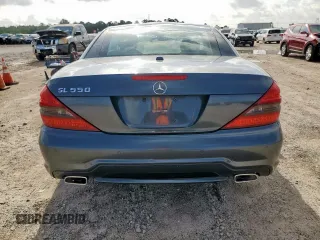 2011 Mercedes-Benz SL 550 z VIN WDBSK7BA8BF164435, wystawiony jako Copart lot #61465885 z przebiegiem 67 462 mil mil oraz Szkoda całkowita • Salvage title. Historia ofert i sprzedaży dostępna na DreamBid. Obrazek 6.