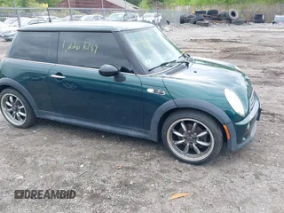 2003 MINI Hardtop S z VIN WMWRE33423TD67347, wystawiony jako IAAI lot #42267289 z przebiegiem 79 740 mil mil oraz . Historia ofert i sprzedaży dostępna na DreamBid. Obrazek 13.