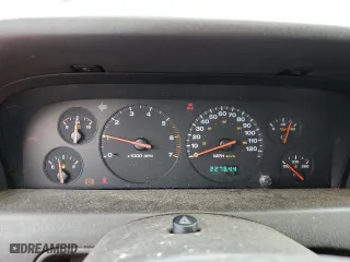 2001 Jeep Grand Cherokee Laredo with VIN 1J4GW48S21C659976, listed as a Copart auction lot 49417965 with 227,644 mi miles and Salvage Title. Bid and sale history available at carsss.com. Image 9.