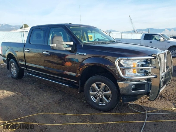 2018 Ford F-150 XL with VIN 1FTFW1EG4JKD10369, listed as a IAAI auction lot 40902272 with 127,782 mi miles. Bid and sale history available at carsss.com. Image 1.
