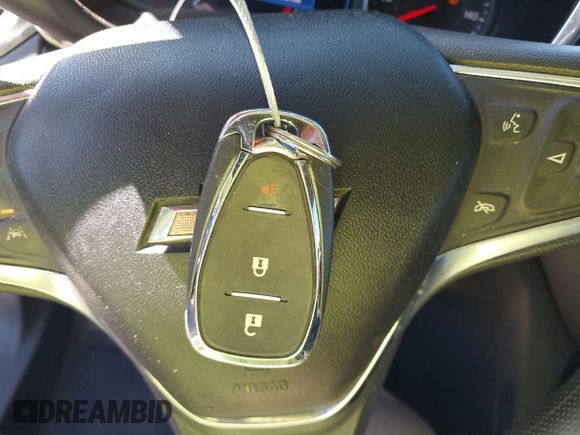 2020 Chevrolet Equinox LT with VIN 2GNAXUEV2L6208430, listed as a IAAI auction lot 41217793 with 117,822 mi miles and . Bid and sale history available at DreamBid. Image 11.