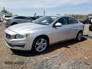 2015 Volvo S60 T5 Premier with VIN YV1612TB6F1310005, listed as a Copart auction lot 53842785 with 102,190 mi miles and Salvage Title. Bid and sale history available at carsss.com. Image 1.