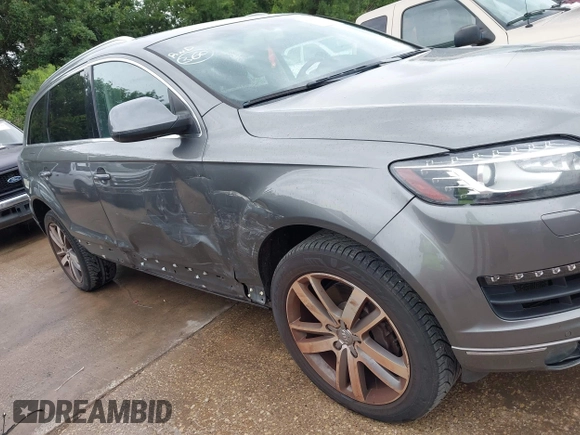 2015 Audi Q7 Premium Plus with VIN WA1LGAFE5FD019091, listed as a IAAI auction lot 42484106 with 140,999 mi miles and . Bid and sale history available at DreamBid. Image 13.