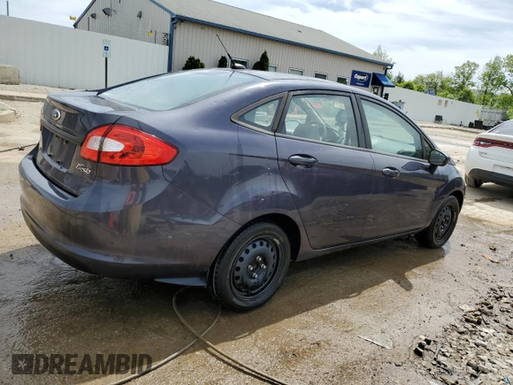2012 Ford Fiesta S z VIN 3FADP4AJ4CM111525, wystawiony jako Copart lot #56293815 z przebiegiem 91 525 mil mil oraz Nie do naprawy • Non repairable. Historia ofert i sprzedaży dostępna na DreamBid. Obrazek 3.