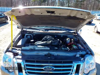 2008 Ford Explorer Sport Trac Limited with VIN 1FMEU53818UA98920, listed as a IAAI auction lot 41369138 with 95,000 mi miles and . Bid and sale history available at DreamBid. Image 10.