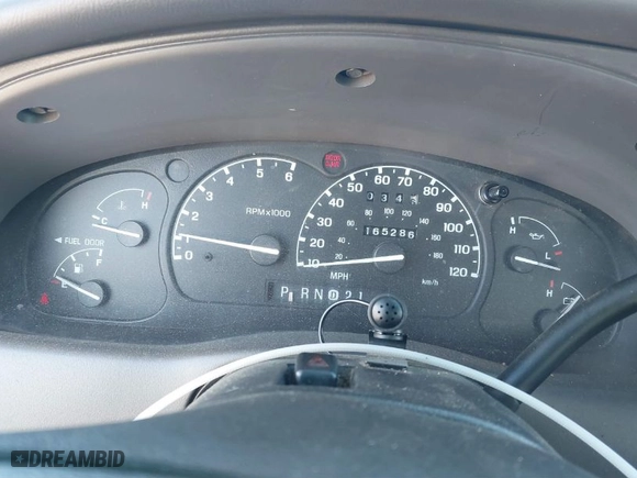 2002 Ford Ranger XL with VIN 1FTYR14U52PA80935, listed as a IAAI auction lot 41775133 with 165,286 mi miles. Bid and sale history available at carsss.com. Image 7.