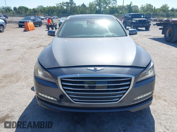2015 Hyundai Genesis 5.0L with VIN KMHGN4JF4FU024633, listed as a IAAI auction lot 42187544 with 185,178 mi miles. Bid and sale history available at carsss.com. Image 12.