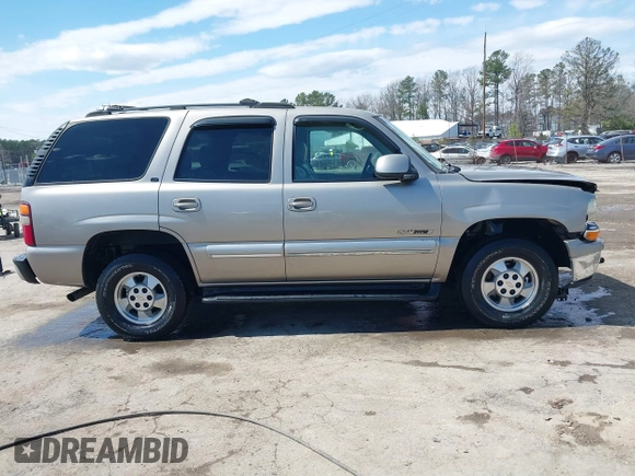 2002 Chevrolet Tahoe Z71 with VIN 1GNEK13Z32R237152, listed as a IAAI auction lot 41855170 with 141,637 mi miles. Bid and sale history available at carsss.com. Image 13.