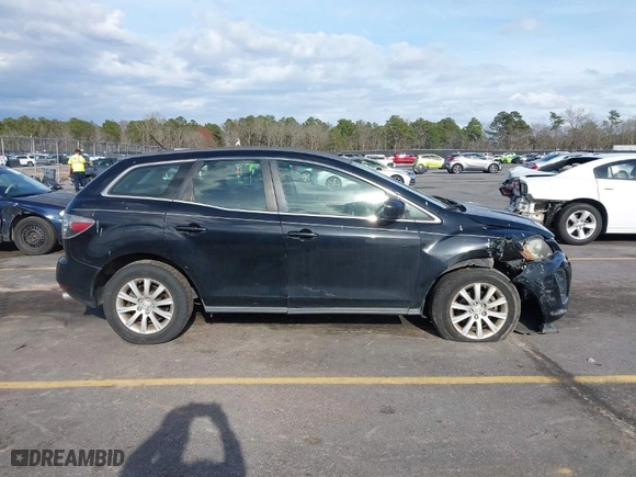 2011 Mazda CX-7 i SV with VIN JM3ER2A58B0368180, listed as a IAAI auction lot 41713176 with 179,109 mi miles. Bid and sale history available at carsss.com. Image 13.