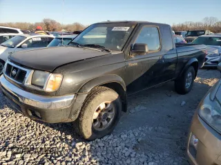 1999 Nissan Frontier XE z VIN 1N6ED26Y4XC322021, wystawiony jako Copart lot #82690214 z przebiegiem 102 758 mil mil oraz Czysty tytuł • Clean title. Historia ofert i sprzedaży dostępna na DreamBid. Obrazek 1.