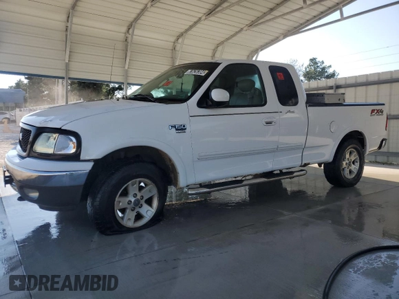 2003 Ford F-150 XL with VIN 2FTRX18L43CB11946, listed as a Copart auction lot 63626384 with 249,358 mi miles and Clean Title. Bid and sale history available at carsss.com. Image 1.