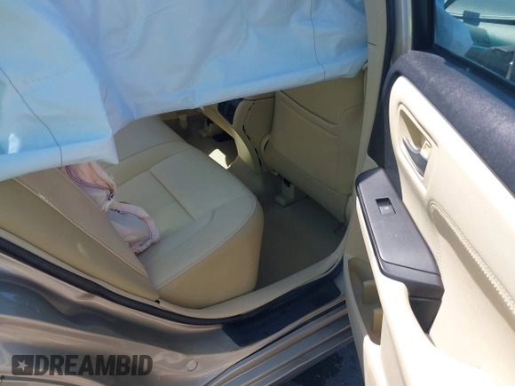 2017 Toyota Camry XLE z VIN 4T1BF1FK3HU786219, wystawiony jako IAAI lot #42097020 z przebiegiem 73 225 mil mil oraz . Historia ofert i sprzedaży dostępna na DreamBid. Obrazek 8.