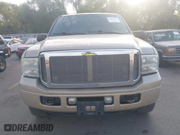 2005 Ford Excursion Limited с VIN 1FMNU43S05ED45873, выставлен на аукционе IAAI как лот 42627527 с пробегом 398 813 миль миль и . История ставок и продаж доступна на DreamBid. Изображение 12.