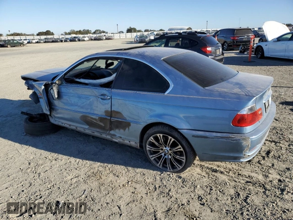 2001 BMW 3 Series 325Ci with VIN WBABN33421JW49804, listed as a Copart auction lot 76819854 with 0 mi miles and Salvage Title. Bid and sale history available at carsss.com. Image 2.