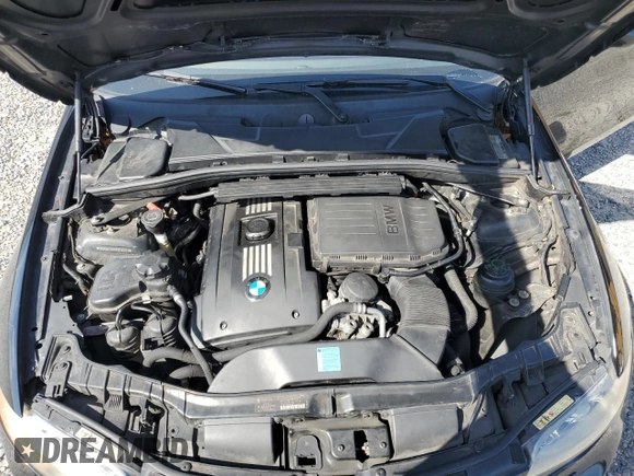 2008 BMW 1 Series 135i with VIN WBAUC73558VF24221, listed as a Copart auction lot 77442894 with 147,335 mi miles and Clean Title. Bid and sale history available at carsss.com. Image 11.