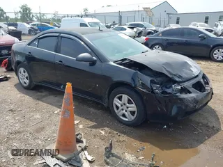 2008 Pontiac G6 1SV Value Leader with VIN 1G2ZF57B284132633, listed as a IAAI auction lot 42498534 with 184,000 mi miles and . Bid and sale history available at DreamBid. Image 1.
