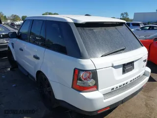 2011 Land Rover Range Rover Sport HSE LUX with VIN SALSK2D41BA270372, listed as a IAAI auction lot 40537629 with 149,545 mi miles. Bid and sale history available at carsss.com. Image 3.