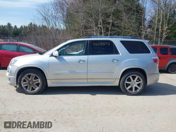 2012 GMC Acadia Denali with VIN 1GKKVTED3CJ381773, listed as a IAAI auction lot 42088013 with 171,132 mi miles. Bid and sale history available at carsss.com. Image 14.