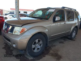 2005 Nissan Pathfinder LE with VIN 5N1AR18W55C753033, listed as a IAAI auction lot 42631480 with 148,672 mi miles and . Bid and sale history available at DreamBid. Image 2.