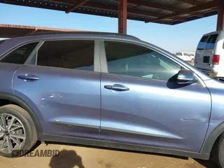 2022 Kia Niro Touring SE with VIN KNDCC3LC2N5495596, listed as a IAAI auction lot 41193282 with 30,643 mi miles. Bid and sale history available at carsss.com. Image 13.