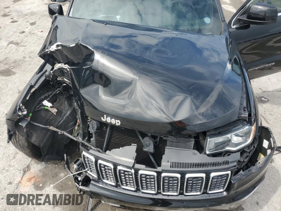 2020 Jeep Grand Cherokee Laredo E z VIN 1C4RJFAG7LC207815, wystawiony jako Copart lot #59510675 z przebiegiem 39 805 mil mil oraz Nie do naprawy • Non repairable. Historia ofert i sprzedaży dostępna na DreamBid. Obrazek 12.
