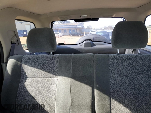 2001 Isuzu Rodeo S with VIN 4S2DM58W114343183, listed as a Copart auction lot 88128465 with 85,926 mi miles and Salvage Title. Bid and sale history available at DreamBid. Image 10.