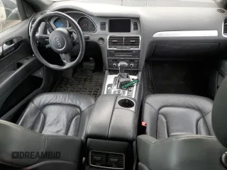 2014 Audi Q7 z VIN WA1DMCFE3ED008419, wystawiony jako Copart lot #56144315 z przebiegiem Nie podano mil oraz Szkoda całkowita • Salvage title. Historia ofert i sprzedaży dostępna na DreamBid. Obrazek 8.