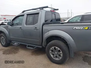 2017 Nissan Frontier SV z VIN 1N6DD0EV2HN745516, wystawiony jako IAAI lot #41231291 z przebiegiem 70 326 mil mil oraz . Historia ofert i sprzedaży dostępna na DreamBid. Obrazek 15.