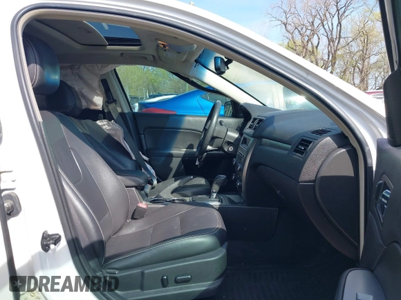 2012 Ford Fusion Hybrid с VIN 3FADP0L31CR325835, выставлен на аукционе IAAI как лот 41982489 с пробегом 124 266 миль миль и . История ставок и продаж доступна на DreamBid. Изображение 5.