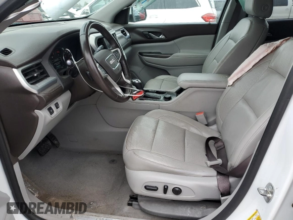 2017 GMC Acadia SLT with VIN 1GKKNULSXHZ277779, listed as a Copart auction lot 52732135 with 194,061 mi miles and Salvage title. Bid and sale history available at DreamBid. Image 7.