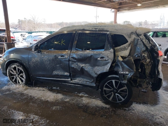 2017 Nissan Rogue SL with VIN 5N1AT2MV1HC764555, listed as a IAAI auction lot 41350873 with 72,388 mi miles. Bid and sale history available at carsss.com. Image 3.