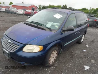 2001 Chrysler Voyager LX z VIN 1C4GJ45381B203634, wystawiony jako IAAI lot #42361491 z przebiegiem 235 655 mil mil oraz . Historia ofert i sprzedaży dostępna na DreamBid. Obrazek 2.