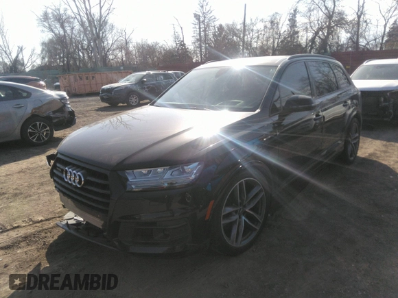 2017 Audi Q7 Prestige with VIN WA1VAAF78HD026650, listed as a IAAI auction lot 41841616 with 105,396 mi miles and . Bid and sale history available at DreamBid. Image 17.