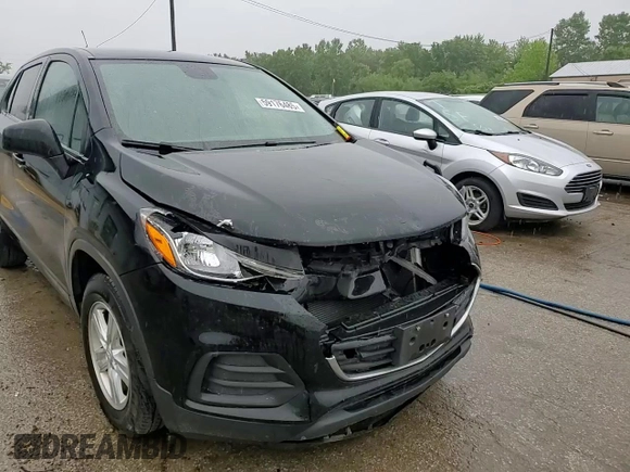 2020 Chevrolet Trax LS z VIN 3GNCJKSB8LL296338, wystawiony jako Copart lot #59176485 z przebiegiem 75 065 mil mil oraz Szkoda całkowita • Salvage title. Historia ofert i sprzedaży dostępna na DreamBid. Obrazek 14.