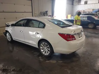 2016 Buick LaCrosse Leather with VIN 1G4GB5G3XGF123054, listed as a IAAI auction lot 39939419 with 97,718 mi miles. Bid and sale history available at carsss.com. Image 3.