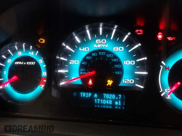 2010 Ford Fusion S with VIN 3FAHP0GA9AR180356, listed as a IAAI auction lot 41662335 with 171,048 mi miles. Bid and sale history available at carsss.com. Image 7.