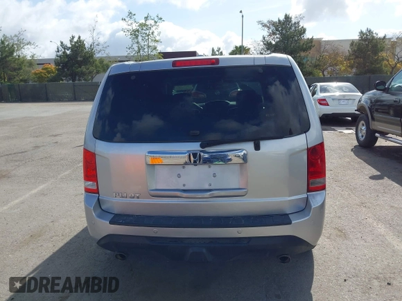 2012 Honda Pilot EX-L with VIN 5FNYF3H5XCB016571, listed as a IAAI auction lot 41905676 with 146,457 mi miles. Bid and sale history available at carsss.com. Image 17.