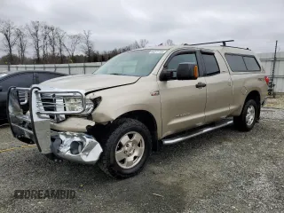 2007 Toyota Tundra SR5 with VIN 5TFBV541X7X009171, listed as a Copart auction lot 44572725 with 135,735 mi miles and Salvage Title. Bid and sale history available at carsss.com. Image 1.