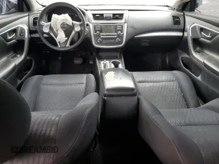 2017 Nissan Altima S z VIN 1N4AL3AP4HN338465, wystawiony jako Copart lot #50763185 z przebiegiem 194 166 mil mil oraz Szkoda całkowita • Salvage title. Historia ofert i sprzedaży dostępna na DreamBid. Obrazek 8.