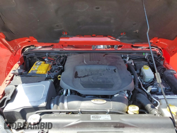 2018 Jeep Wrangler Unlimited Sahara with VIN 1C4BJWEG4JL802145, listed as a Copart auction lot 61931555 with 119,681 mi miles and Salvage title. Bid and sale history available at DreamBid. Image 12.