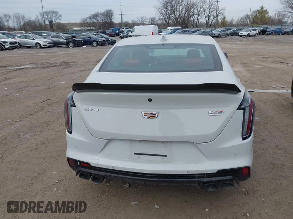 2023 Cadillac CT4-V Blackwing z VIN 1G6DL5RP3P0568052, wystawiony jako IAAI lot #41228123 z przebiegiem 39 511 mil mil oraz . Historia ofert i sprzedaży dostępna na DreamBid. Obrazek 16.