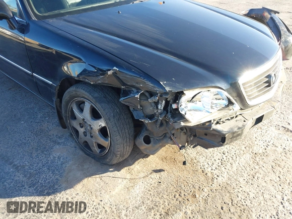 2002 Acura RL с VIN JH4KA96592C000849, выставлен на аукционе IAAI как лот 41159027 с пробегом Не указан миль и . История ставок и продаж доступна на DreamBid. Изображение 6.